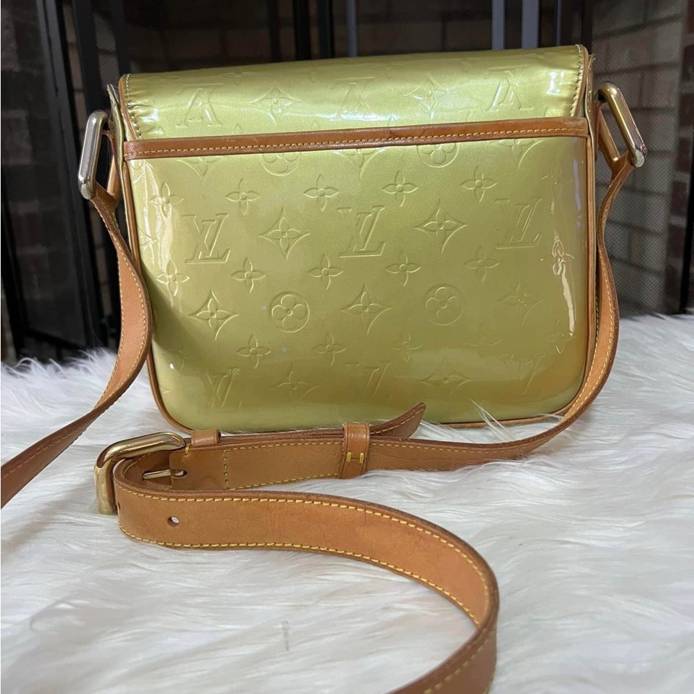 Authentic Louis Vuitton Christie Vernis